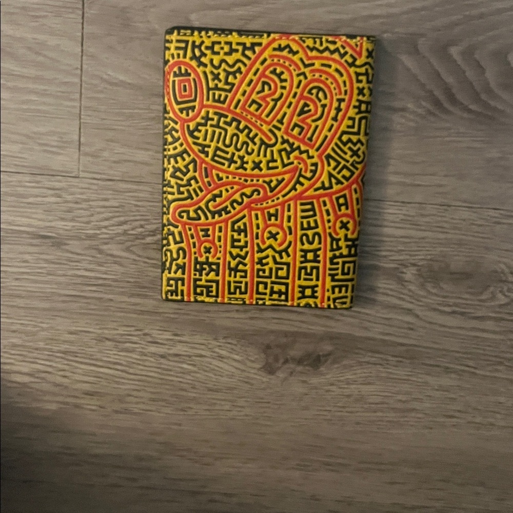 Coach Disney Black Leather passport holder! - Picture 2 of 4